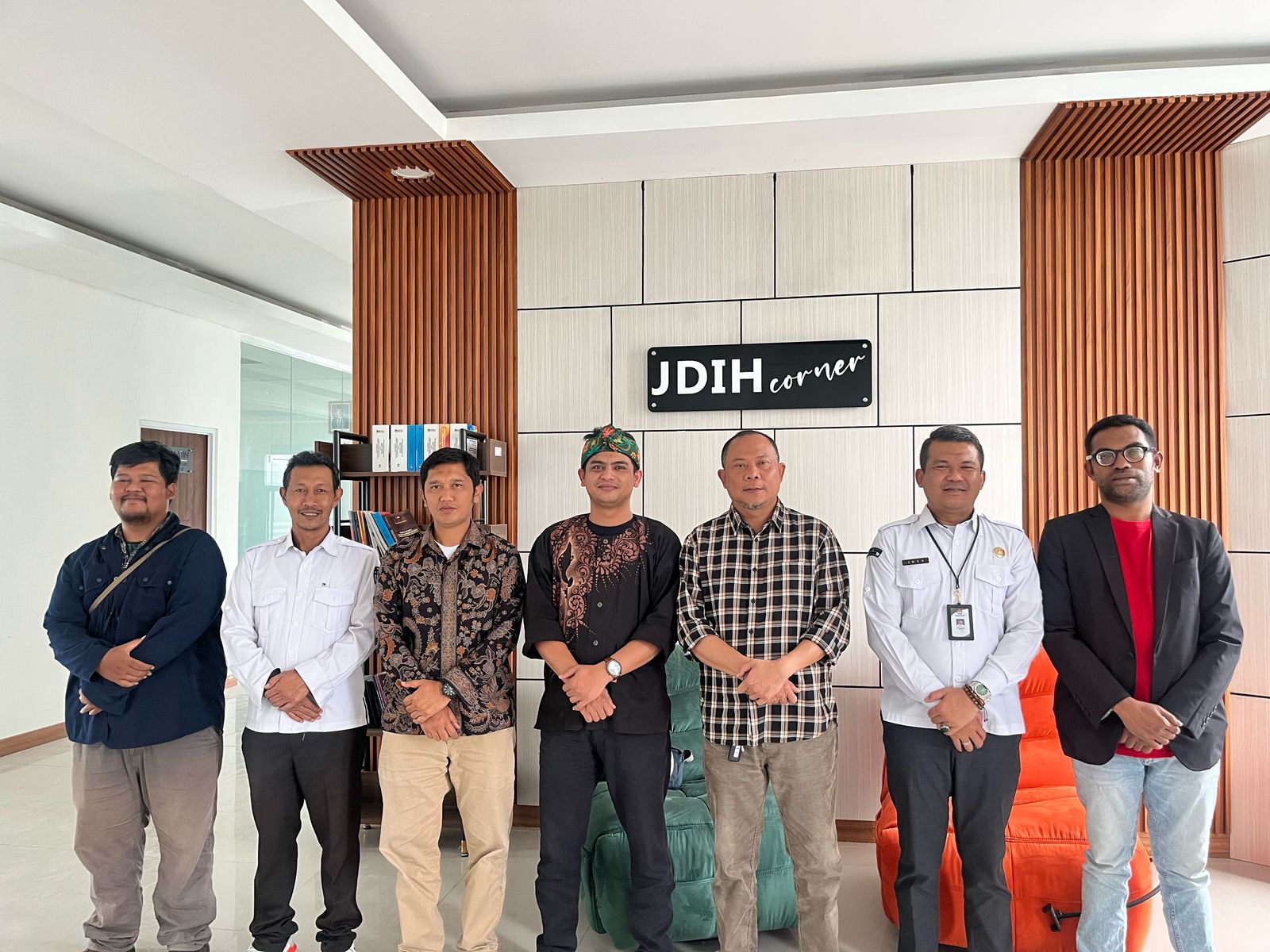 Jelang Pemutakhiran Data Pemilih Berkelanjutan (PDPB) Bawaslu Kabupaten Bandung lakukan koordinasi ke KPU Kabupaten Bandung