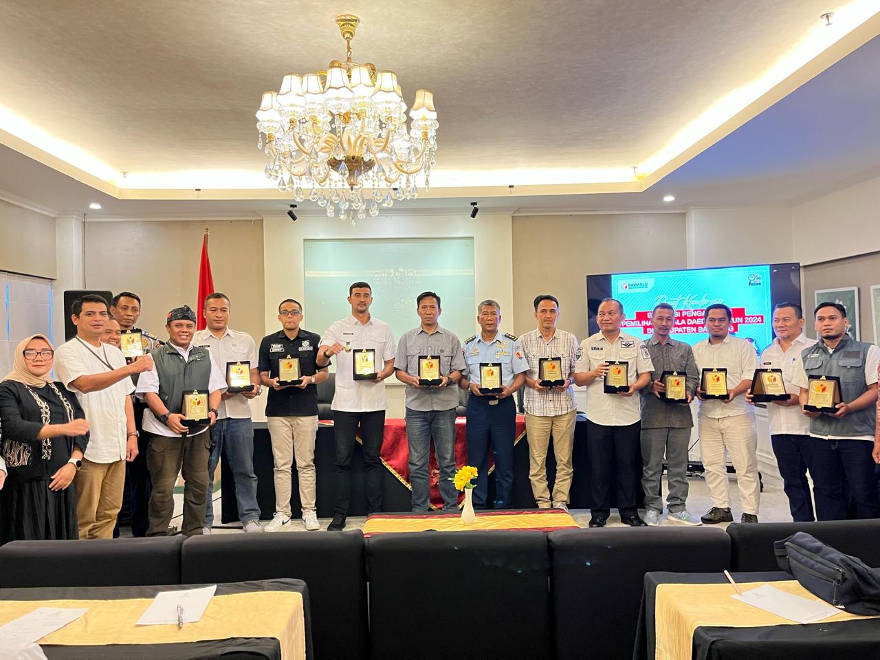 Bawaslu Kabupaten Bandung Gelar Rapat Koordinasi Evaluasi Pengawasan pada Tahapan Pilkada 2024 di Kabupaten Bandung 