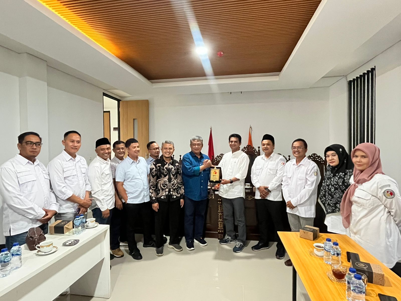 Komisi A DPRD Kabupaten Bandung Sambangi Kantor Bawaslu Kabupaten Bandung