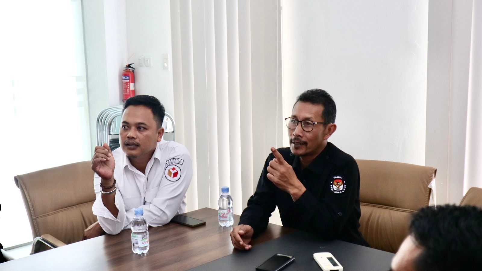 Bawaslu dan KPU Kabupaten Bandung Perkuat Sinergi dalam Pelaksanaan Daftar Pemilih Berkelanjutan 