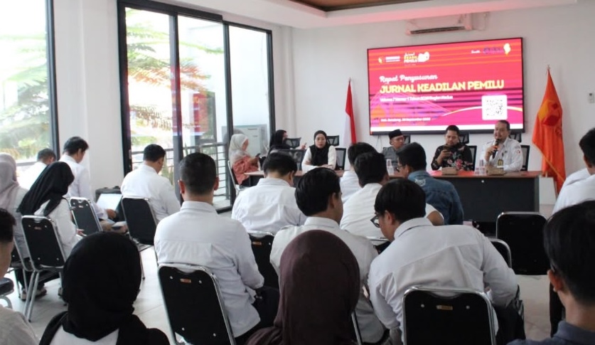 Bawaslu Jabar Dorong Jurnal Keadilan Pemilu Jadi Referensi Publik tentang Demokrasi