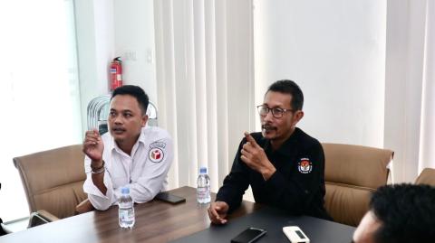 Bawaslu dan KPU Kabupaten Bandung Perkuat Sinergi dalam Pelaksanaan Daftar Pemilih Berkelanjutan 