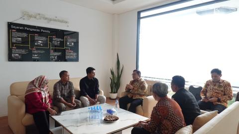 Bawaslu Kabupaten Bandung Terima Kunjungan Kerja Anggota Komisi II DPR RI Ahmad Heryawan