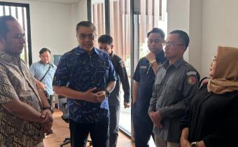 Wakil Ketua Komisi II DPR RI Dede Yusuf Kunjungi Kantor Bawaslu Kabupaten Bandung
